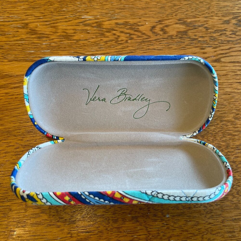 Vera Bradley Sunglass Case Clam in Marina Paisley